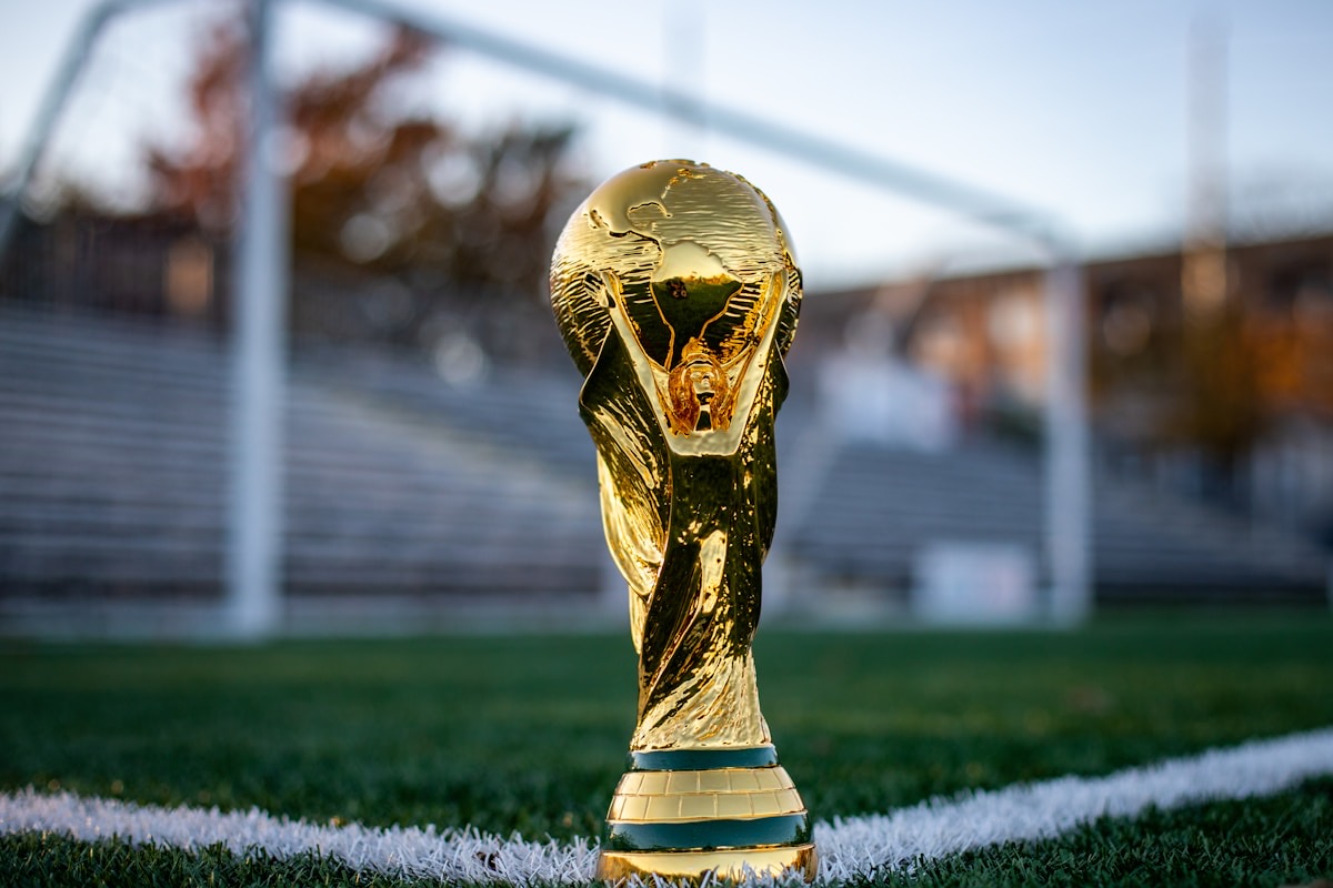 Maracanazo 2021:梅西终于在马拉卡纳举起美洲杯的救赎之夜